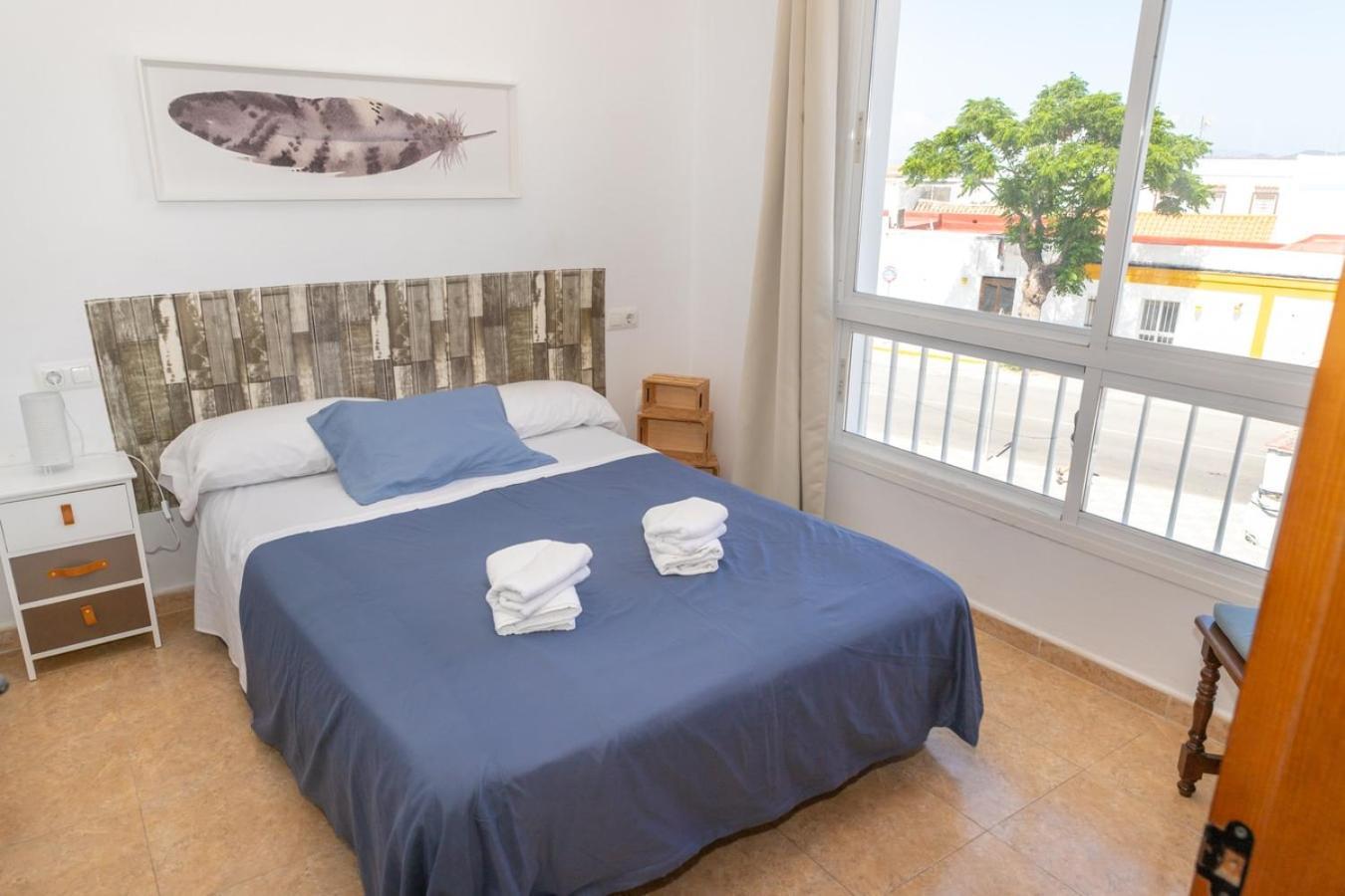 Casa Poniente | Acogedora Casa En Casco Historico Apartment Barbate Luaran gambar